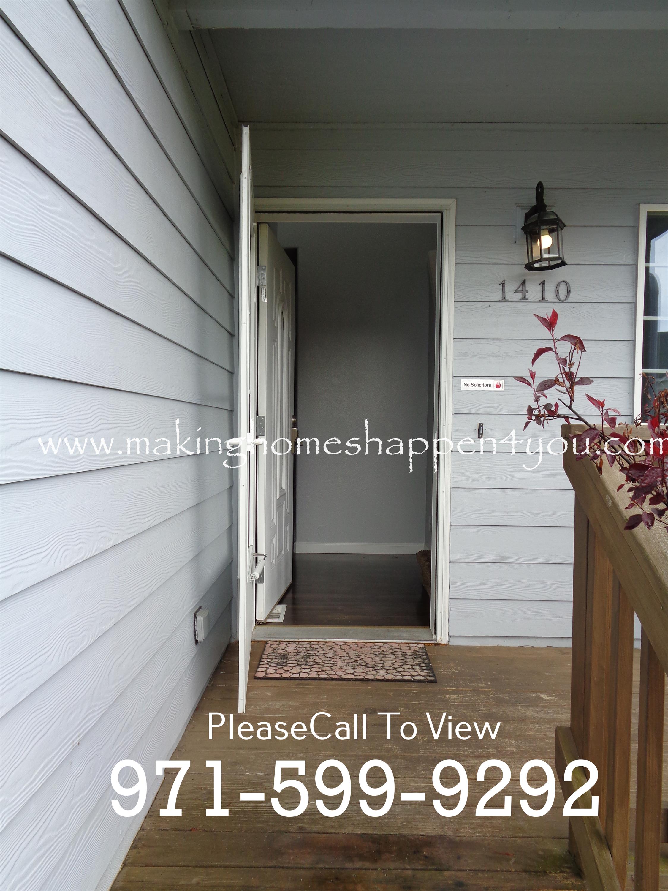 1410 Jonmart Ave SE - 1